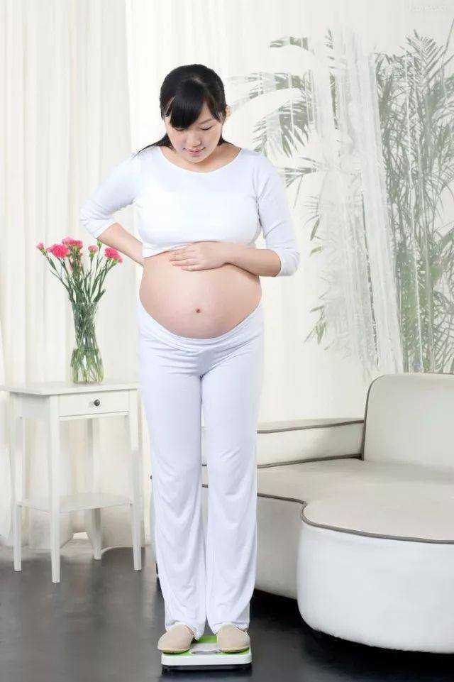 恩施州中心医院人工授精12000元报销政策解析与代怀选择指南